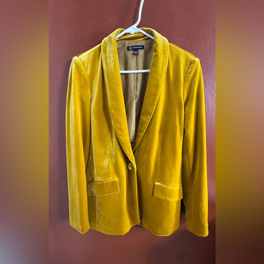 Elegant Velvet Yellow Blazer